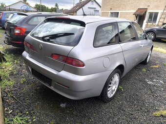 ALFA ROMEO 156 1,8i 16 v-twin spark - 5