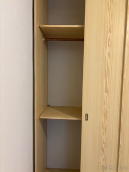 Šatní skříň - 5