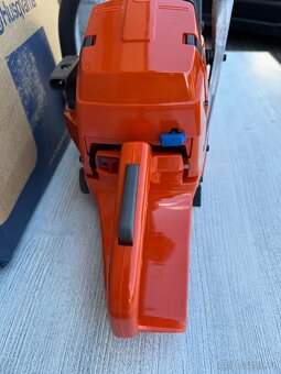 Husqvarna 372 XP X-TORQ, Motorová pila - 5