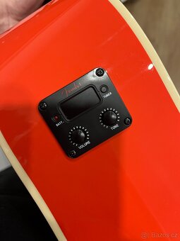 Fender California - 5