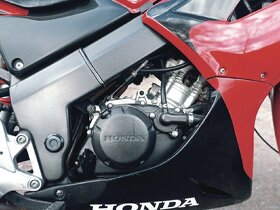 Honda CBR 125r platná STK - 5