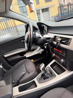 BMW Řada 3, E91 320d po rozvodech manuální Ojeté, 5/2012, 2 - 5