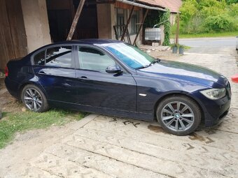 BMW E90 320D - 5