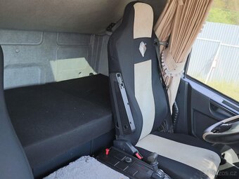 Iveco EUROCARGO M L120 E25 VALNÍK S PLACHTOU - 5