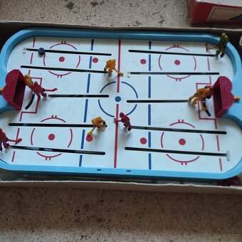 Hračky, stolní hry, ruleta. - 5