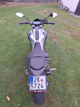 Yamaha MT 07 - 5