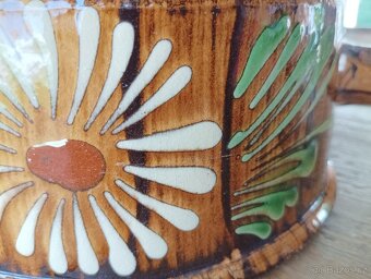 MALOVANÝ KAMENINOVÝ HRNEC S DRŽADLEM - FRANCIE - 5