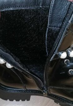 nové kotníkové workery, polokozačky, vel. 38 a 40 - 5