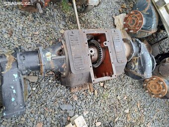 Zetor uřI převodovka i rozvodovka - 5