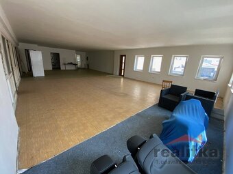 Pronájem skladových a kancelářských prostor, od 30 m2 do 100 - 5