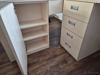 Kancelářský stůl, dva v jenom - 5