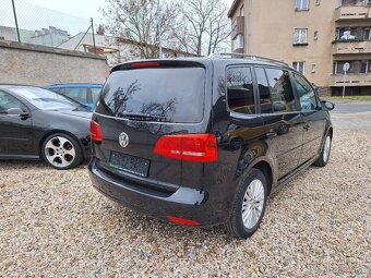 Volkswagen Touran 1.2 TSi 77KW S.Kniha, 7Míst + Zimní kola - 5