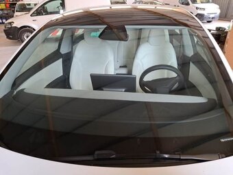 Tesla Model 3 - 2025, tov.záruka,bílý interier - 5