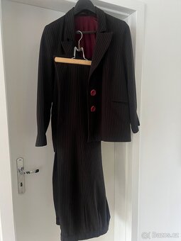 Elegantní kalhotový kostým - 5