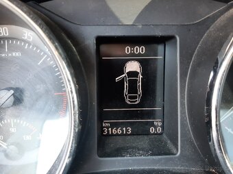 Škoda Superb 2.0 Tdi DSG - 5