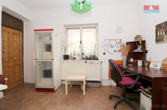 Prodej obchod a služby, Sezemice, ul. Masarykova - 5