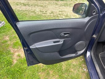 Dacia Sandero 1,2 - 54 kW - 5
