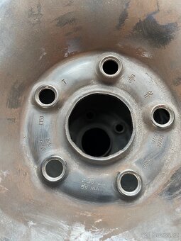Plech disky 5x112 včetně zimních pneu 205/55R16 - 5