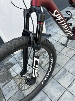 SPECIALIZED EPIC 8 EXPERT vel L - 5