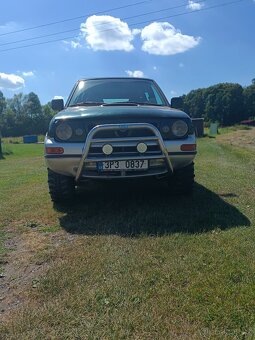 Nissan Terrano - 5