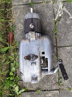 Motor Jawa 555 - 5