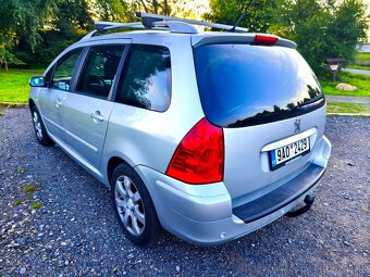 Peugeot. 307. 1.6 HDI 7 míst k sezení - 5
