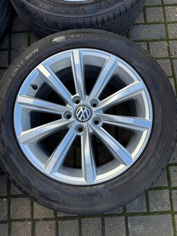 ORIGINÁL Alu Volkswagen London R17, 5x112 - LETNÍ PNEU - 5