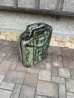Plechový sud 200 l + ruční pumpa + kanystr 20 l - 5