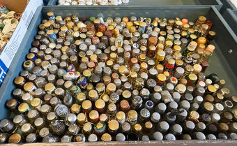 Obří sbírka sběratelských náprstků - 7200 kusů - 5