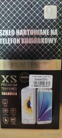 tvrzená skla pro mobily Huawei P20 Pro, Samsung A40, iPhone - 5