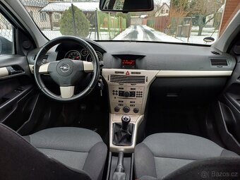Benzínová Opel Astra 1.8 ..16V Tempomat - 5