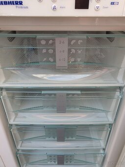 velký 4-šuplíkový LIEBHERR mrazák DOVOZ - 5
