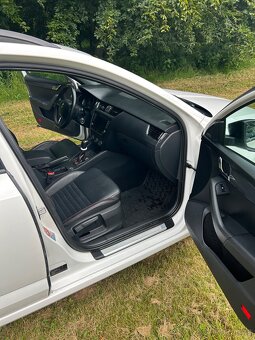 Škoda Octavia 3 rs 2.0 tdi dsg - 5