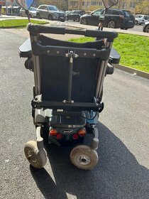 Invalidní elektrický vozík Permobil C300 - 5