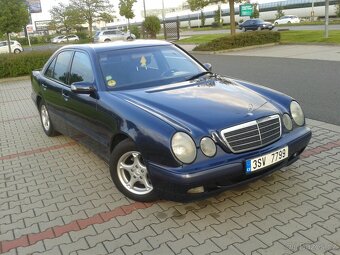 W 210 E 220CDI - 5