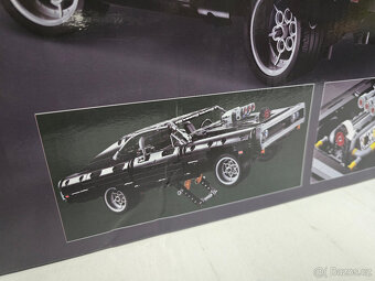 TECHNIC STAVEBNICE 42111 Dom's Dodge Charger NÁHRADA - 5