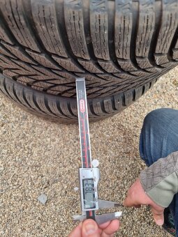 Nokian SNOWPROOF 2 SUV 285/40R21 zánovní - 5