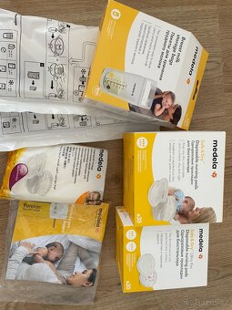 Medela odsavacka Swing Flex + vse, co je treba k odsavan - 5