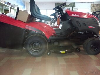 zahradní traktor, sekačka na trávu, traktůrek, - 5