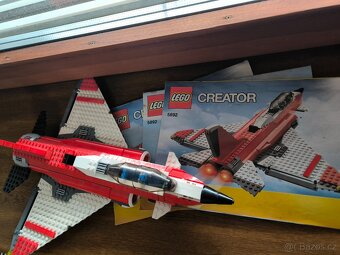 LEGO Creator 3v1 5892 Burácející tryskáč - 5