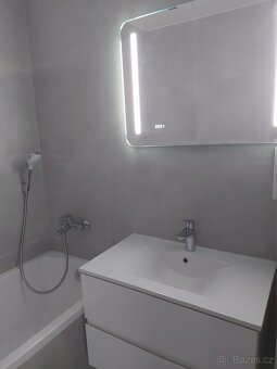 Pronájem moderního 3+1, 74 m2, Královský vršek - 5