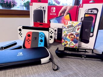 Nintendo Switch OLED + Příslušenství (3) + Super Mario Party - 5