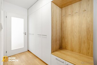 Prodej bytu 2+kk (85m2) s terasou a předzahrádkou 130 m2 - - 5