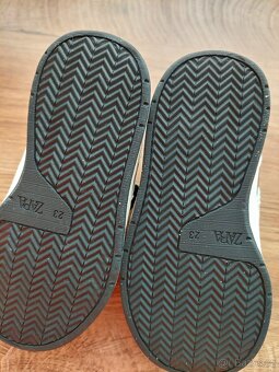 Vel. 23 Zara tenisky Mickey Mouse - 5