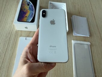 Apple iPhone XS 256GB bílá barva - 5