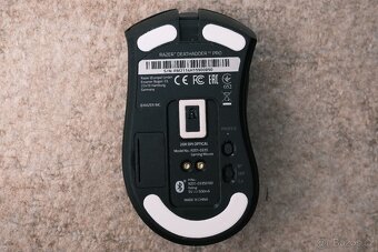 Razer Deathadder V2 Pro - bezdrátová, nová - 5