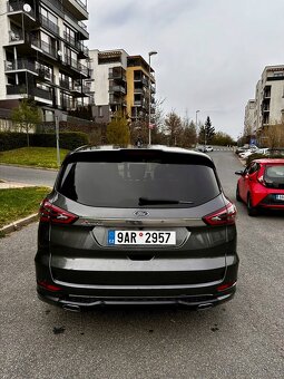 Ford S-MAX AWD 7 míst, TOP výbava, pravidelný servis - 5