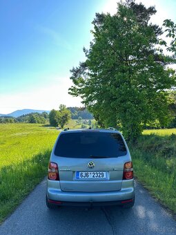VW Touran 1.9TDi United 7 místný - 5