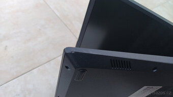 Lenovo V15 G2 ITL - i5, 8GB RAM, SSD 256GB - 5