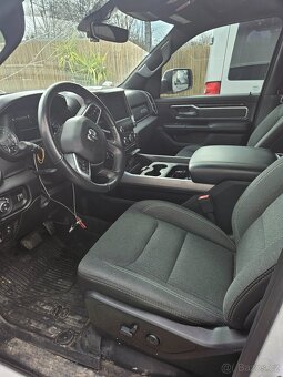 Dodge ram 1500 5.7 hemi - 5